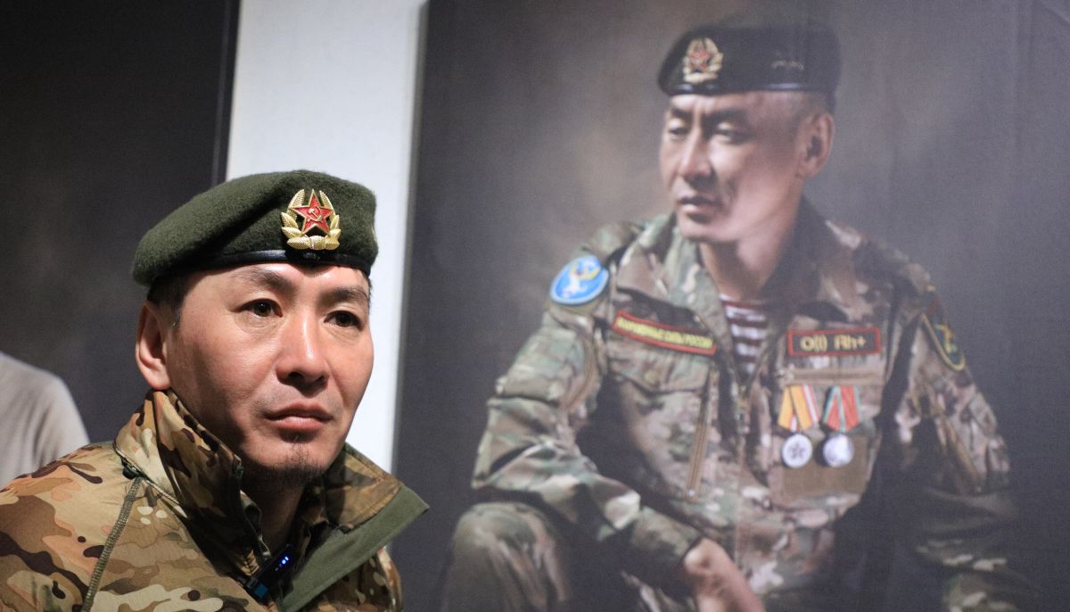 большой фоторепортаж с выставки об участниках СВО из Горного Алтая - Толк